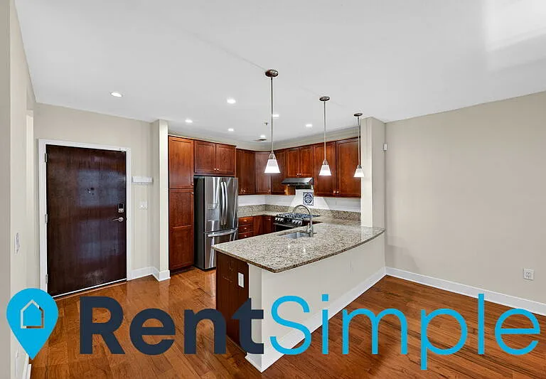 1418 N Rhodes #B110 — Photo 15