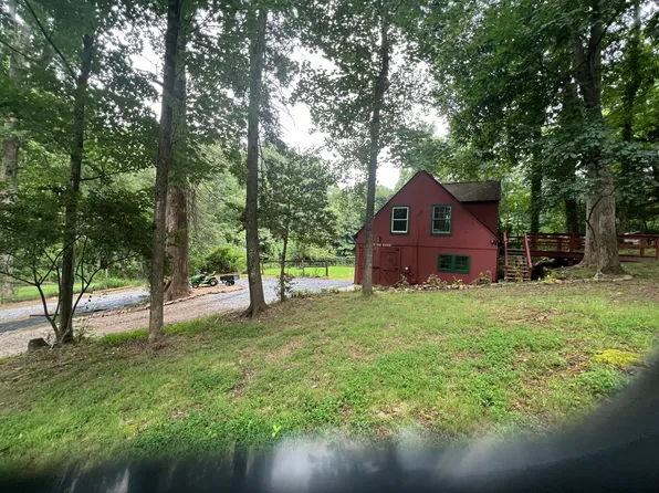 37 Old Lakey Gap Rd #1/2, Black Mountain, NC 28711