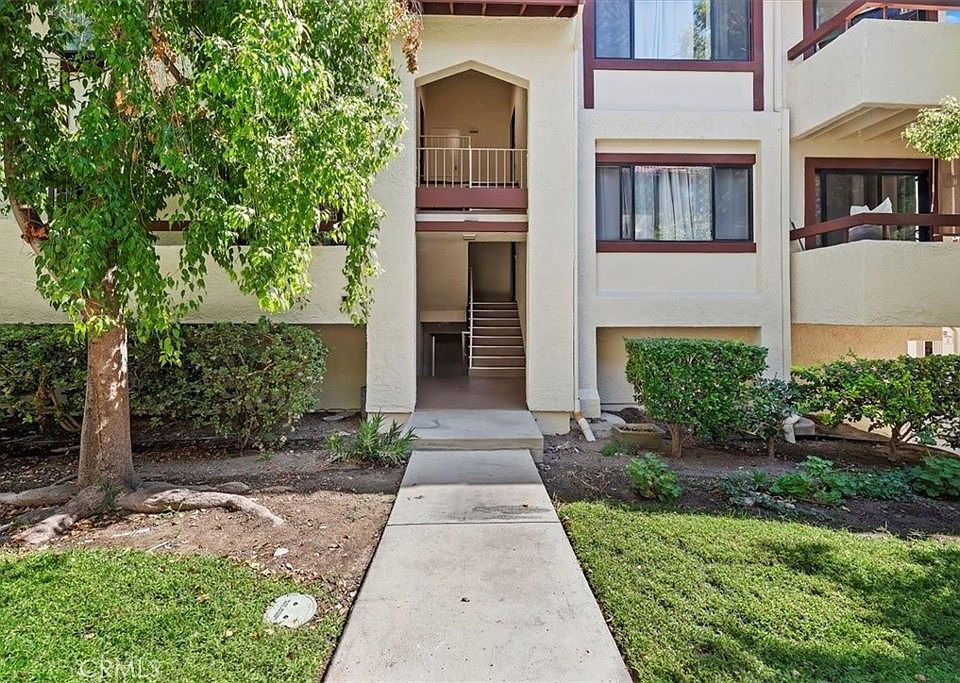 1st image of 27907 Tyler Ln Unit 711