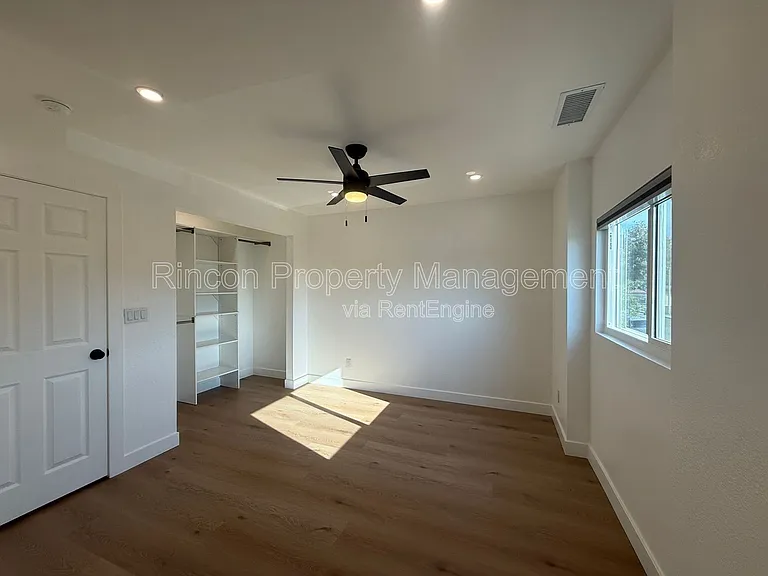 607 Lemon Way #B — Photo 19