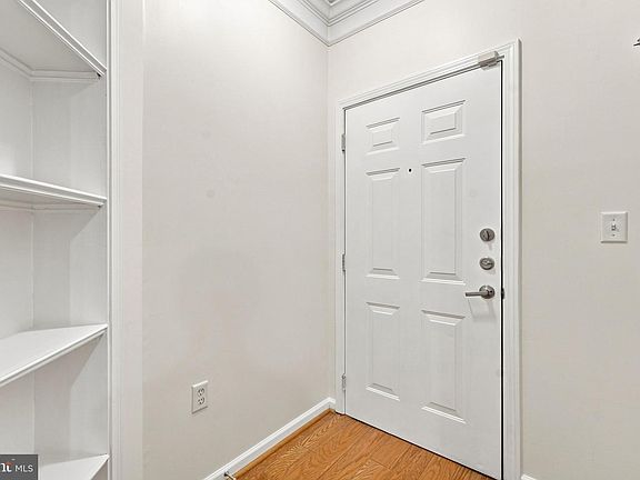 4th image of 512 Sunset View Ter SE Unit 204