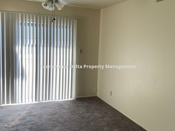 5th image of 4613 Cyclamen Way