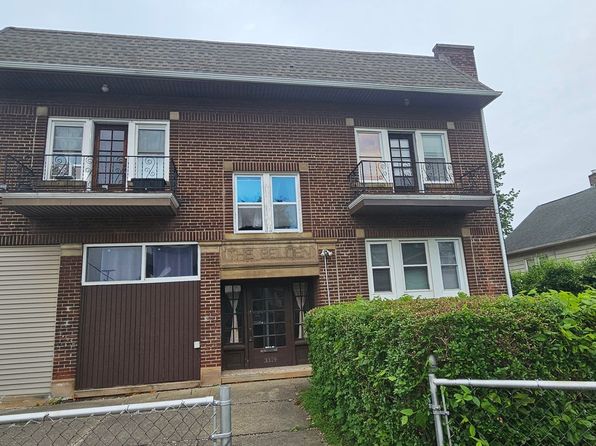 3319 W 126th St APT 2