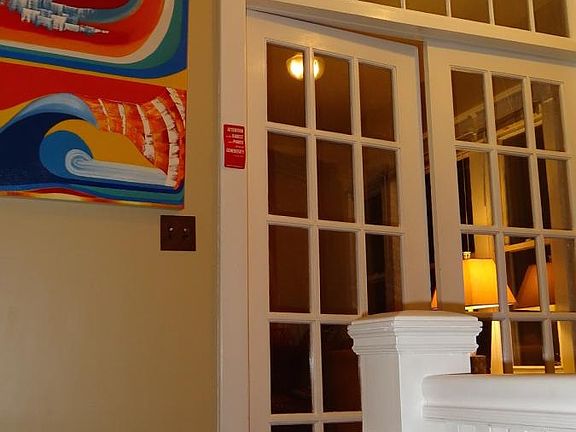 4th image of 28 Saint James Pl #2
