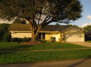11595 Turnstone Dr, Wellington, FL 33414
