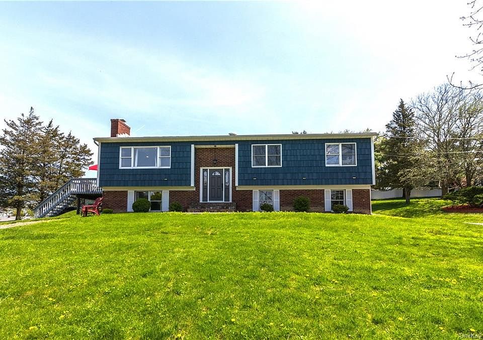 1st image of 22 Shana Ln