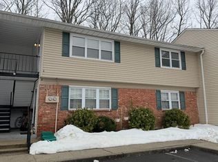 47 Galewood Dr APT D, Matawan, NJ 07747