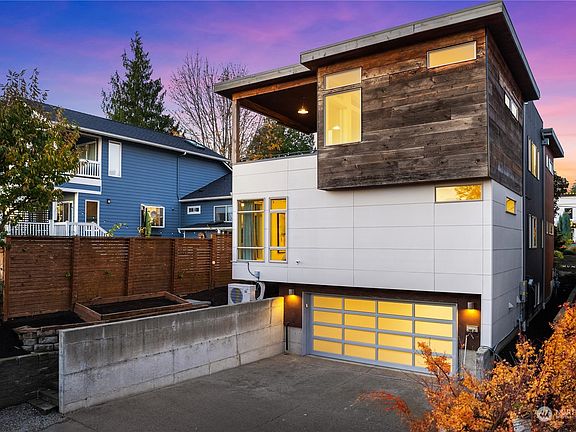3rd image of 329 6th Avenue