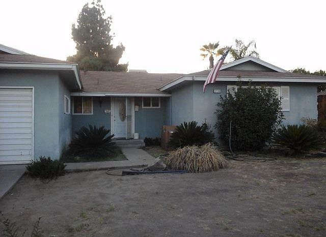 2nd image of 2730 Fine Ave