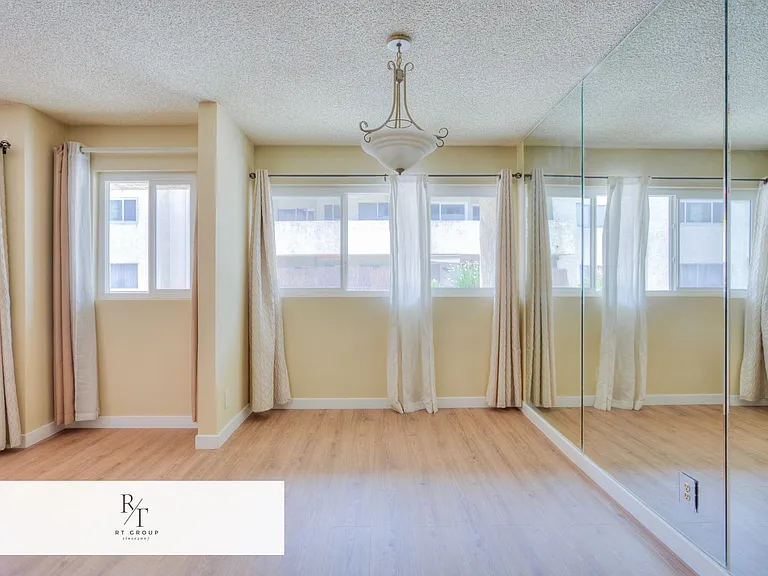 125 S Sierra Madre Blvd #104 — Photo 9