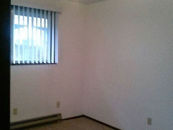 3rd image of 3408 E 18th St APT O