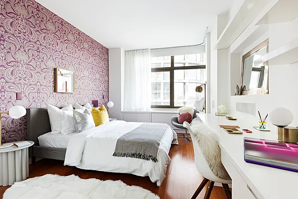 Sold by Compass | media 20