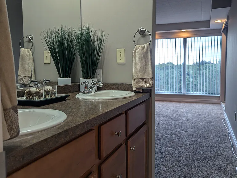 Monroeville Apartments — Photo 34
