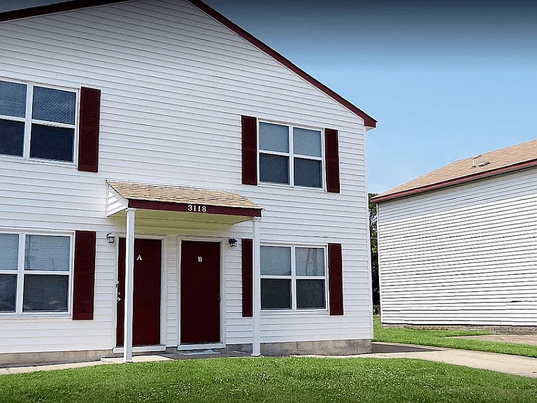 Crossroads Townhomes — Photo 5