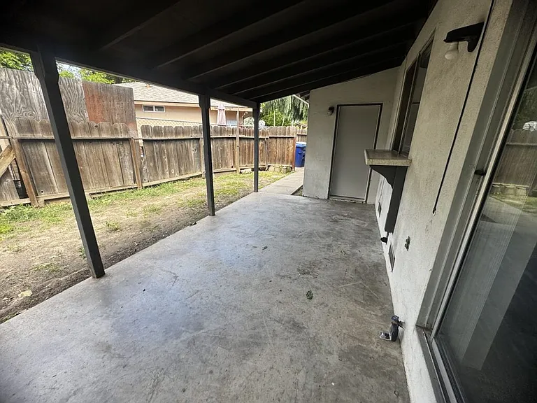 2705 Rockwood Pl — Photo 13