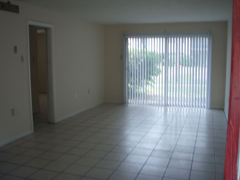 2441 Spring Park Rd APT 37, Jacksonville, FL 32207 Zillow