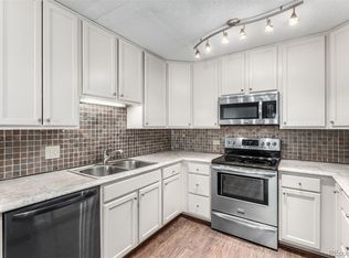 600 S Clinton St APT 1A, Denver, CO 80247