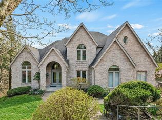 59 Collinwood Dr, Pittsburgh, PA
