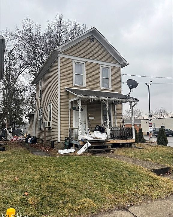 1st image of 1662 Linden Ave