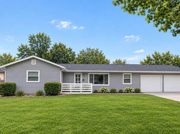1312 Landon St, Hutchinson, KS 67501