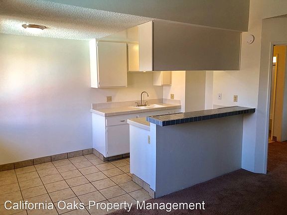 5th image of 10880 Del Norte St APT 24