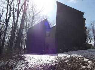 1704 Garvin Rd, Cranberry Township, PA 16066