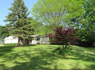 402 Armi Cir, Painesville, OH 44077