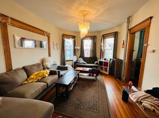 107 Calumet St #3, Roxbury Crossing, MA 02120