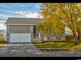 4736 S 4075 W, Roy, UT 84067