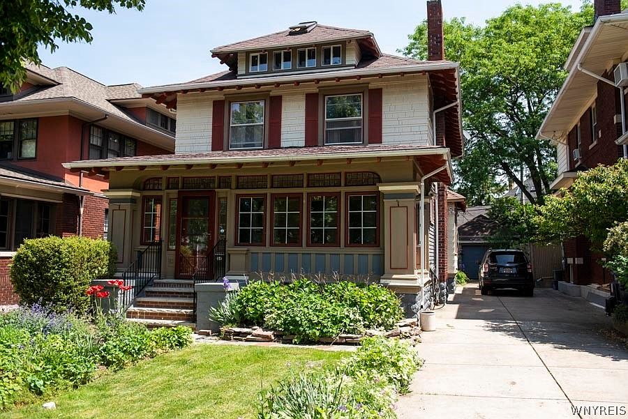 1st image of 83 University Ave