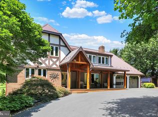 615 Beinhower Rd, Etters, PA 17319