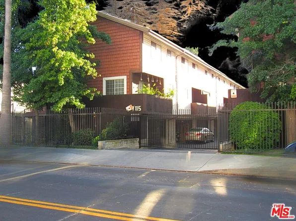 7115 Etiwanda Ave Unit 18, Reseda, CA 91335