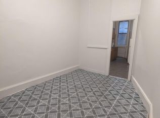 587 Woodward Ave #1L, Ridgewood, NY 11385