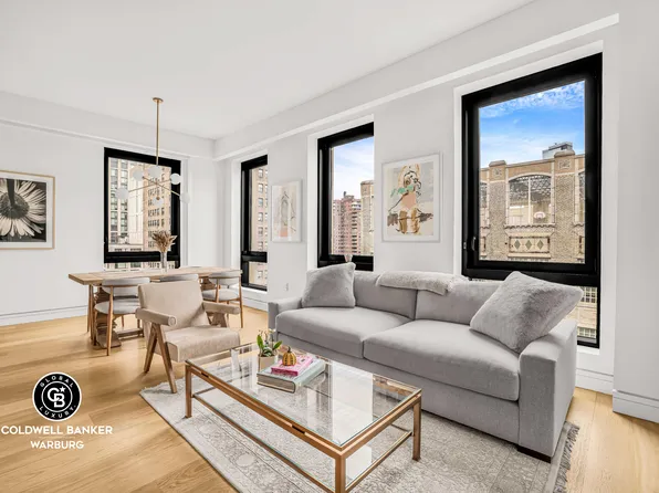 242 Broome Street image 1 of 13