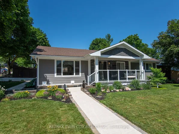 99 John St W, North Huron, ON N0G 2W0