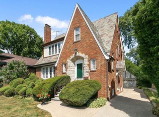 258 Southcote Rd, Riverside, IL 60546