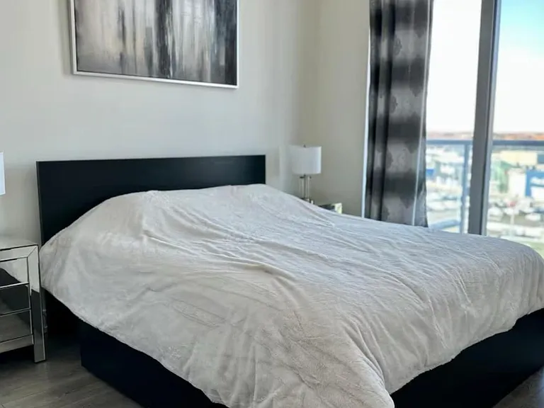 9471 Yonge St #740 — Photo 16