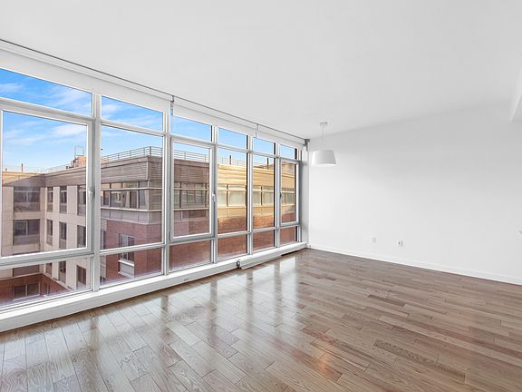 4th image of 1 Northside Piers APT 6F