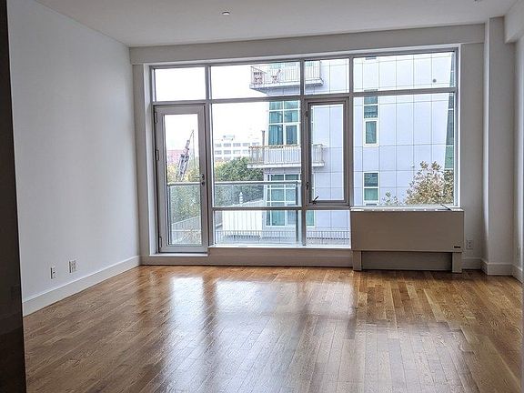 2nd image of 65 Ainslie St #331
