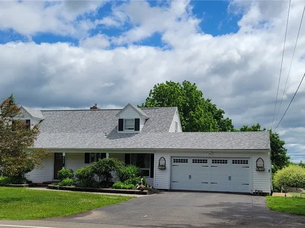 4066 Highland Rd, Cortland, NY 13045