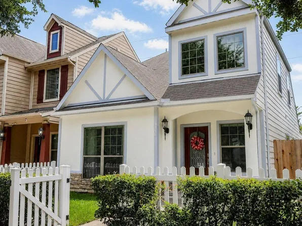 4655 Trembling Forest Ln, Houston, TX 77092