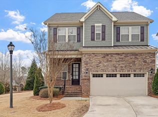 921 Regency Cottage Pl, Cary, NC 27518