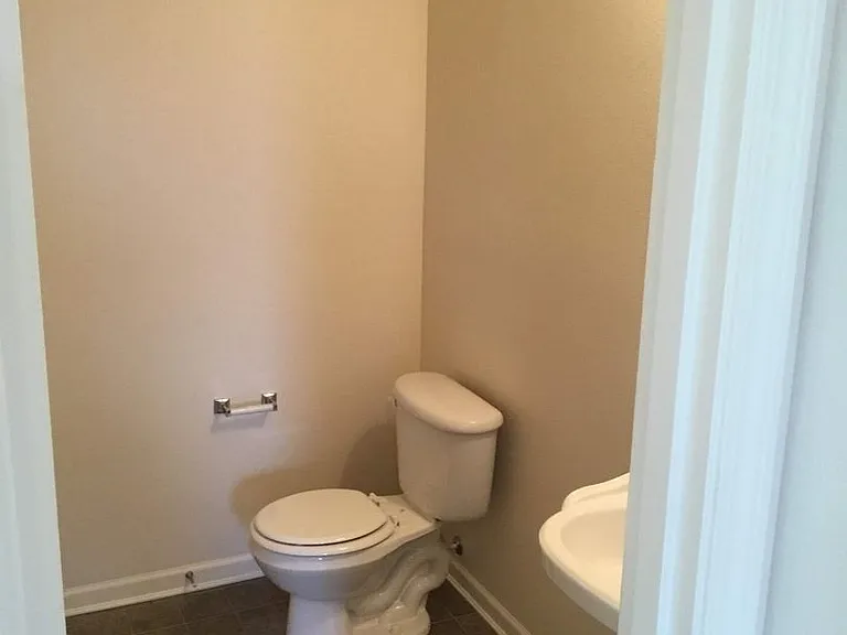 1698 Riley Ln — Photo 26