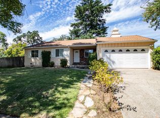 2244 Canal Dr, Redding, CA 96001