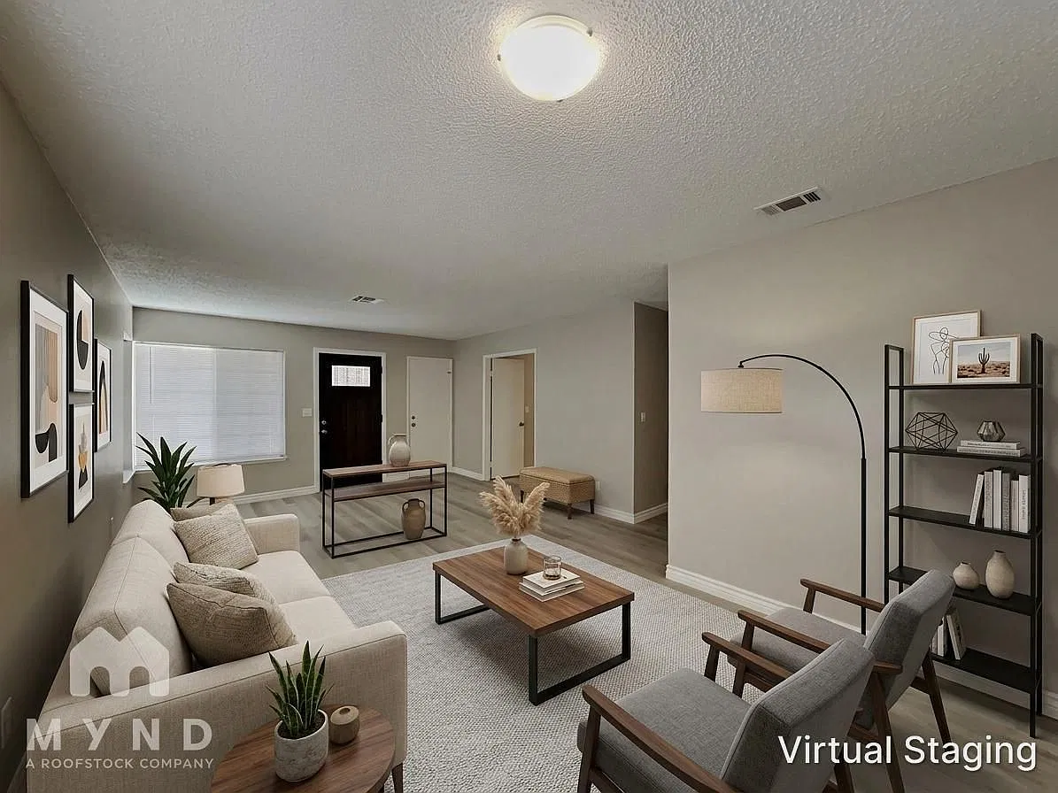 3 bed, 2.0 bath, 1152 sqft, $1,695 — Photo 2