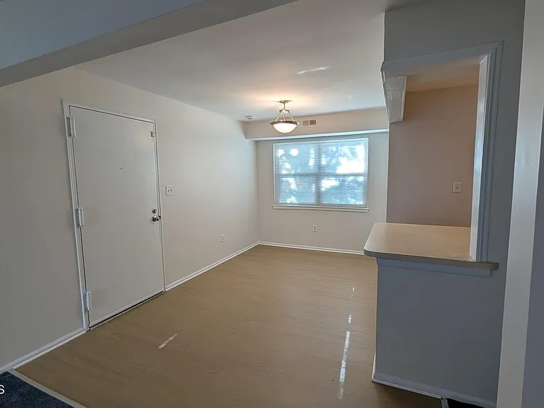 230 Sawmill Rd #A — Photo 4