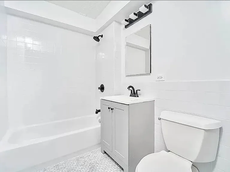 165 Eldridge St #7B — Photo 8
