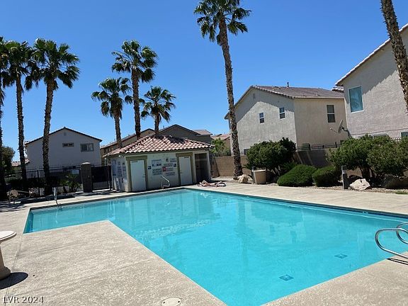 2nd image of 4137 Buckland Ct