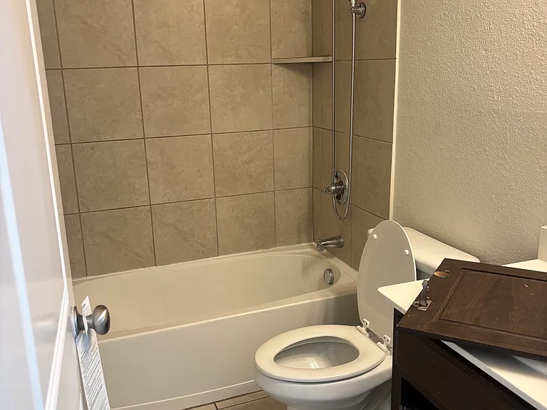 352 Emerald Creek Dr — Photo 15