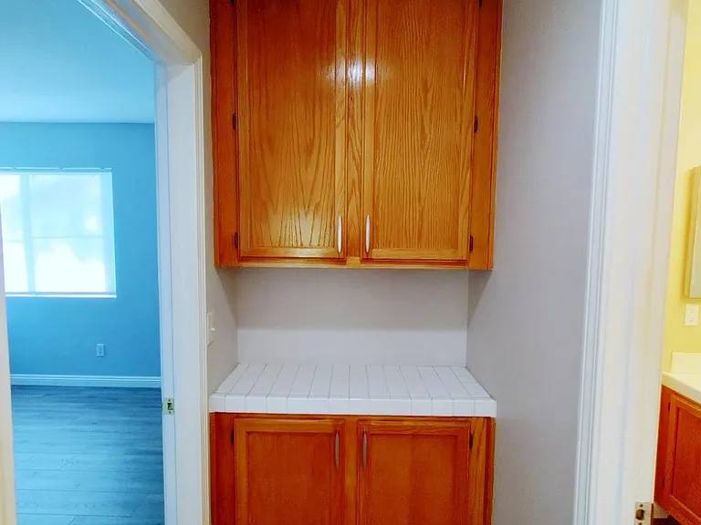 28414 Champions Dr — Photo 22